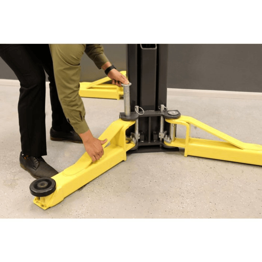MaxJax M7K Portable Two-Post Car Lift 3175.1kg Capacity
